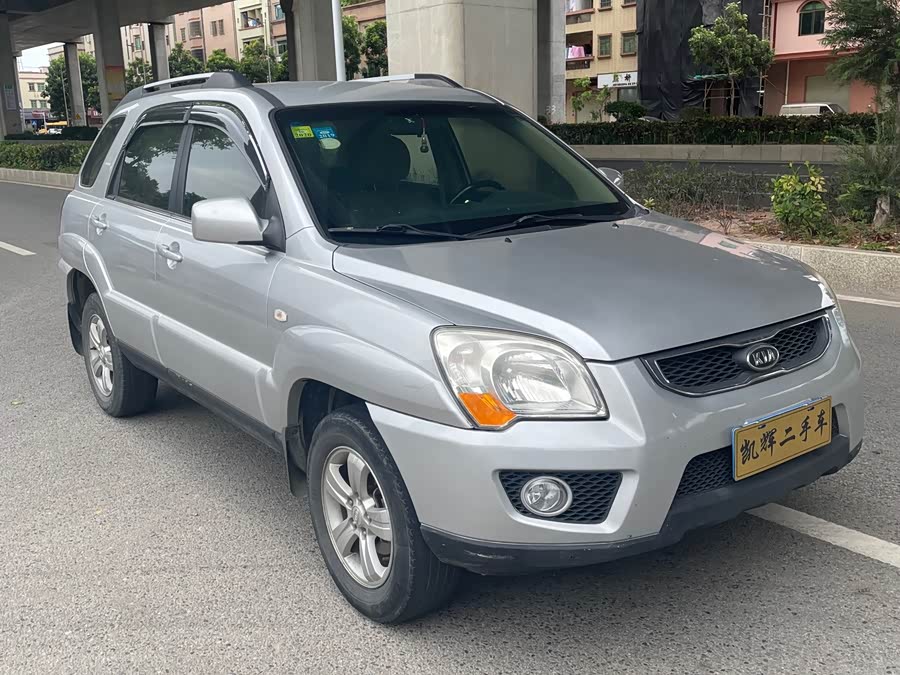 起亚 狮跑 2012 汽车图片 #4