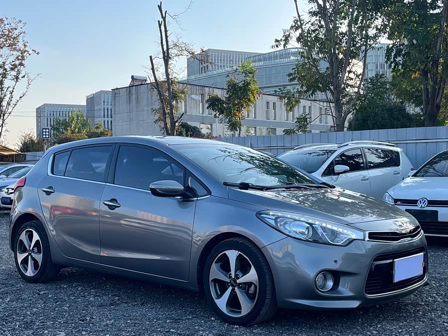 Kia Forte Koup 2014 car image #4