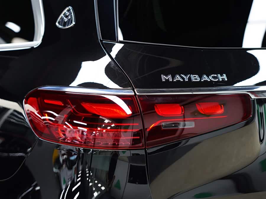 Mercedes-Benz Maybach GLS 2024 #4 Mercedes-Benz Maybach GLS 2024 car image #4