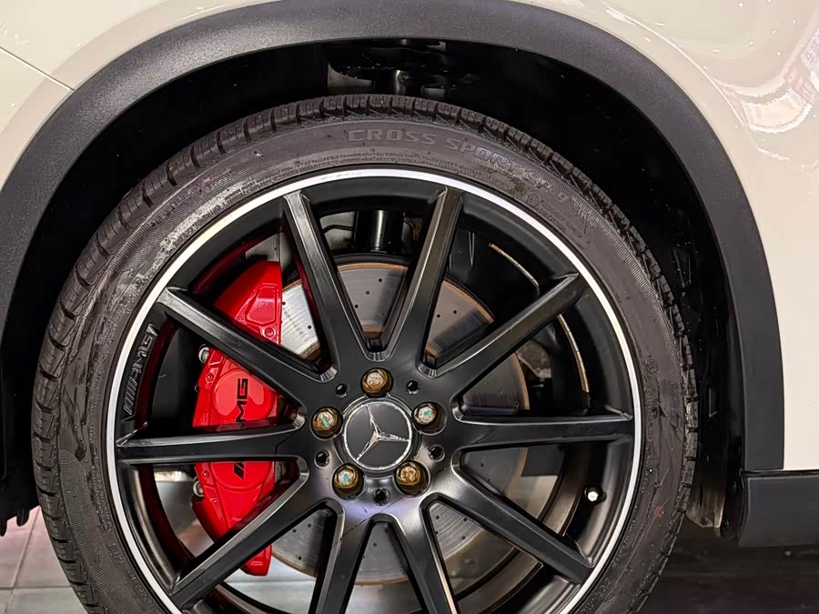 Mercedes-Benz GLA AMG 2015 car image #4