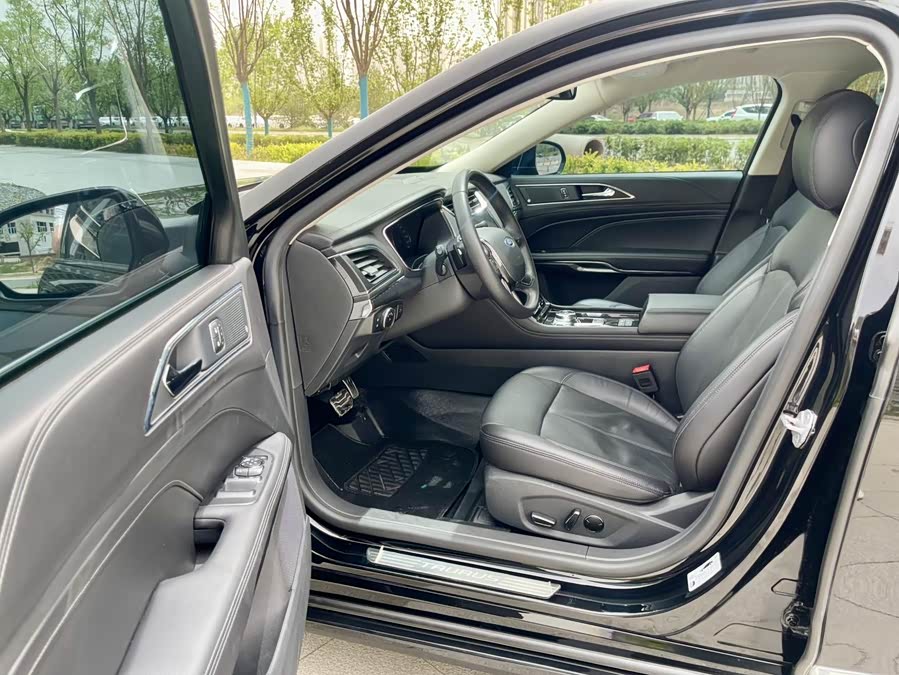 Ford Taurus 2022 #4 Ford Taurus 2022 car image #4