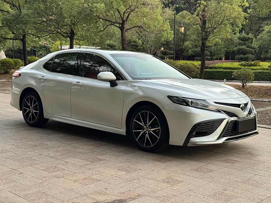 Toyota Camry 2022 #4 Toyota Camry 2022 car image #4
