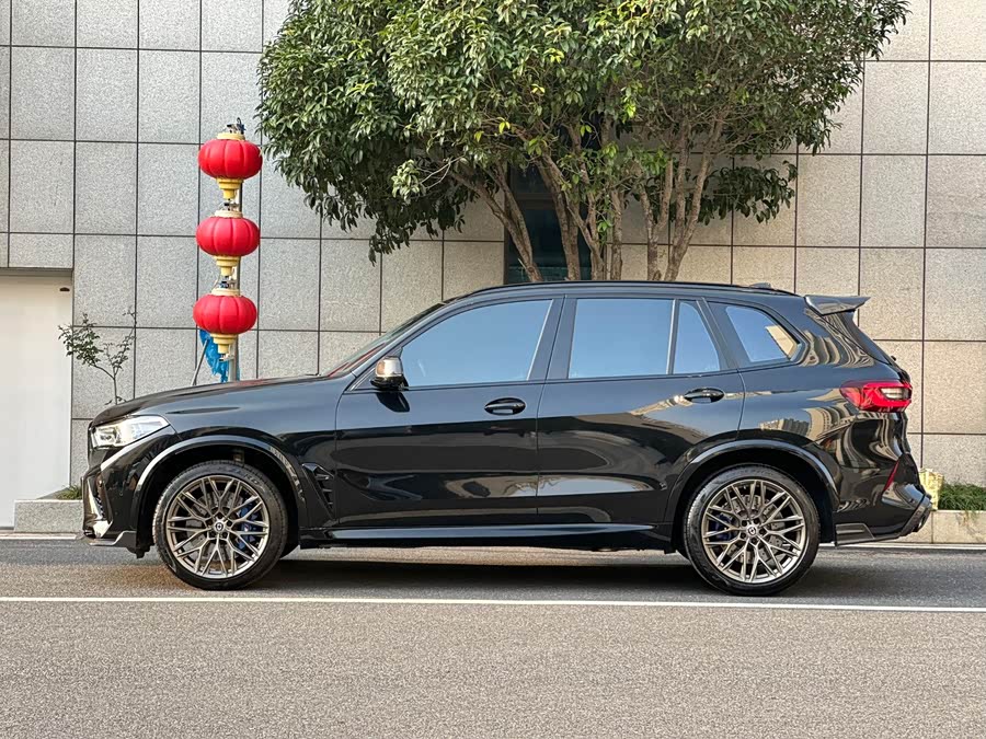 BMW X5 M 2021 car image #4