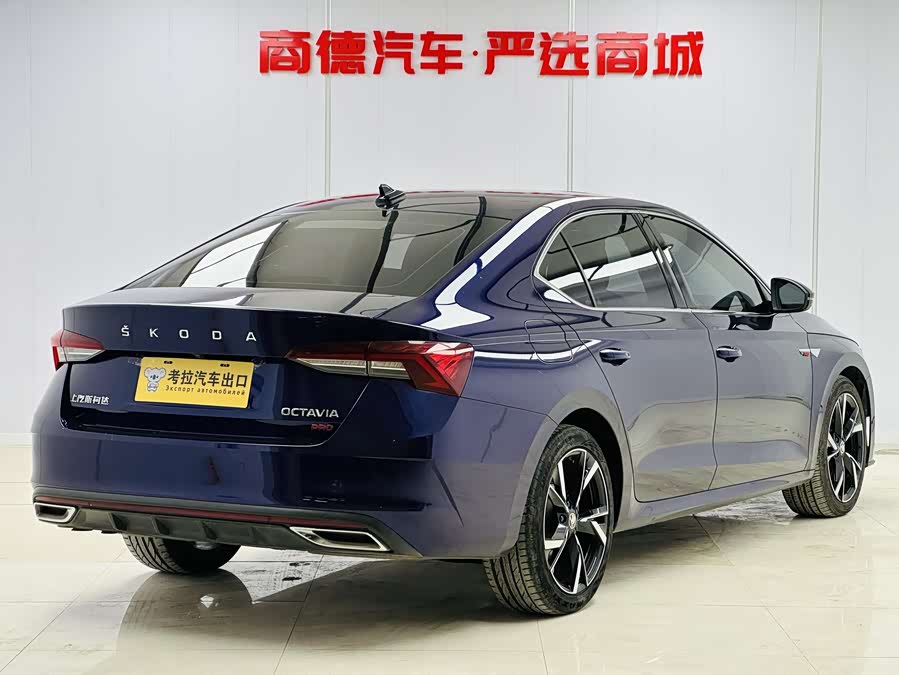 Skoda Octavia 2021 car image #4