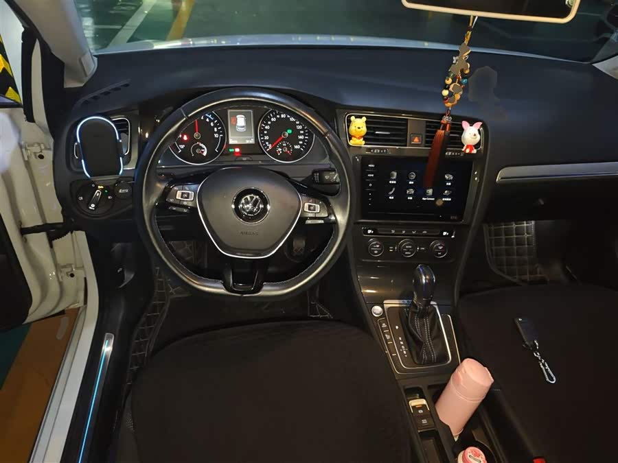 Volkswagen Golf Pure Electric 2020 imagen de coche #4