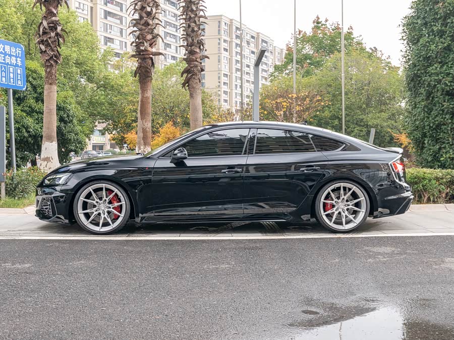 Audi RS 5 2020 car image #4