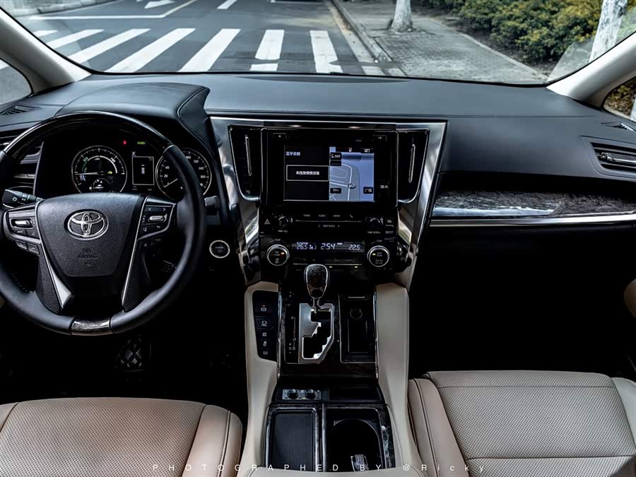 丰田 埃尔法 2020 汽车图片 #4