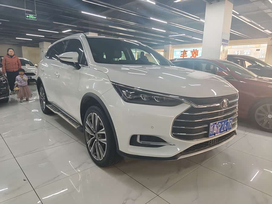 BYD Tang 2019 car image #4
