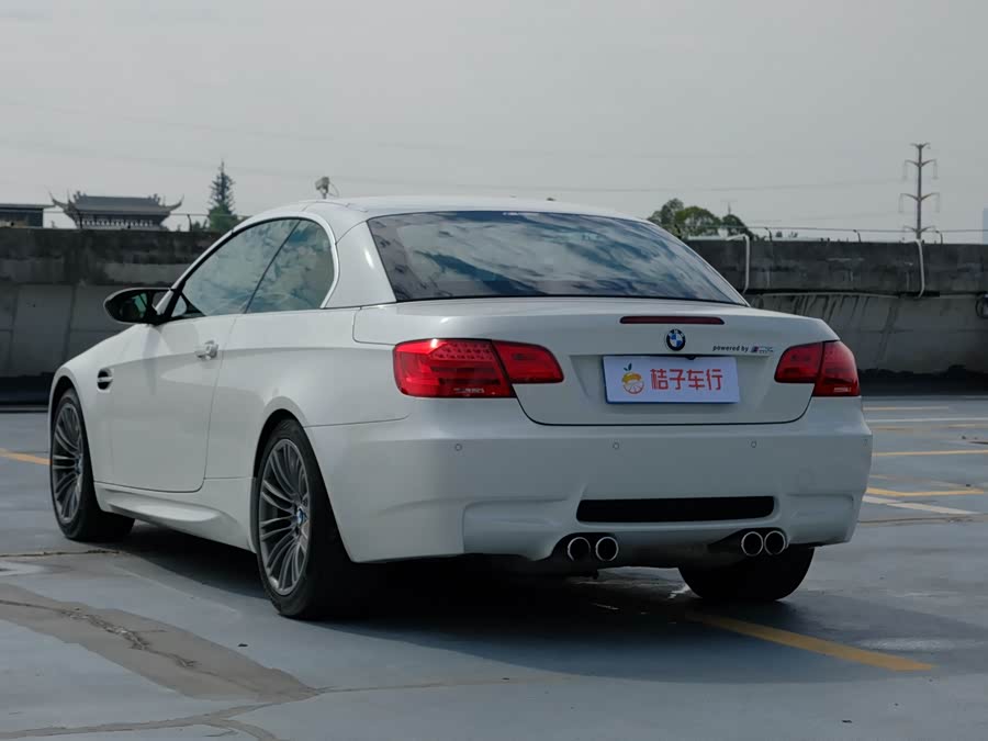 BMW M3 2010 car image #4