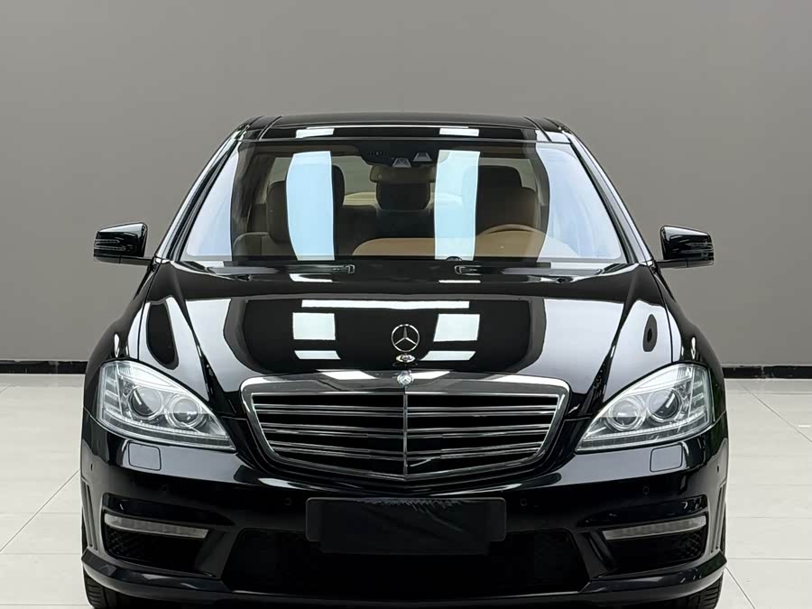 Mercedes-Benz S AMG 2010 car image #4