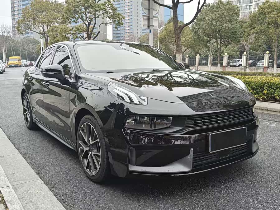 Lynk & Co 03 2022 #4 Lynk & Co 03 2022 car image #4