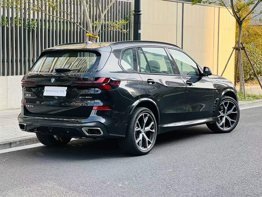 BMW X5 2025 صورة سيارة #4