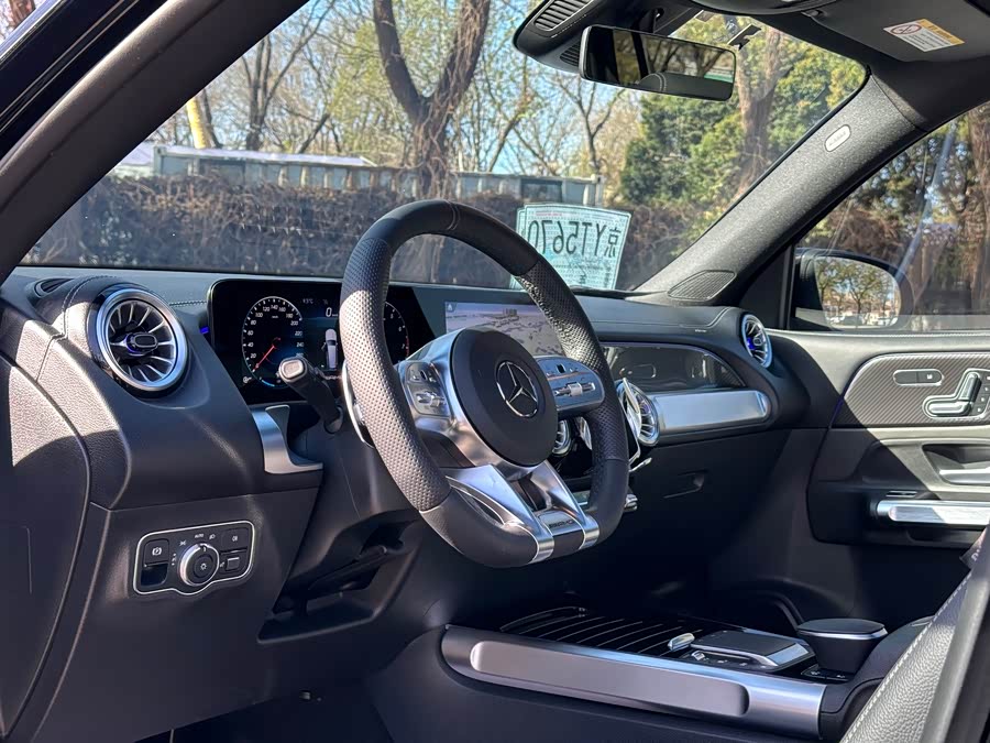 Mercedes-Benz GLB AMG 2022 #4 Mercedes-Benz GLB AMG 2022 car image #4