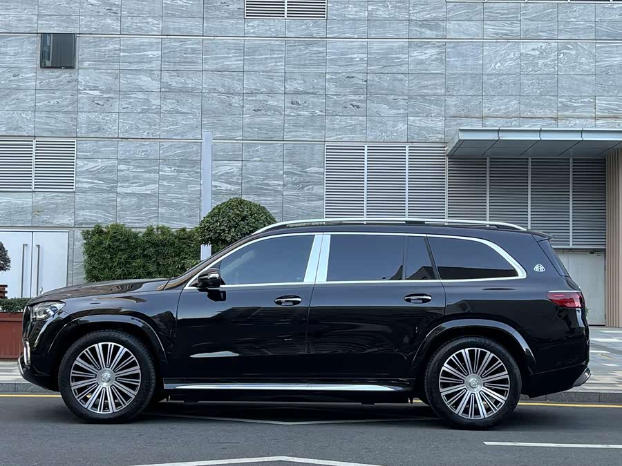 Mercedes-Benz Maybach GLS 2024 #4 Mercedes-Benz Maybach GLS 2024 car image #4