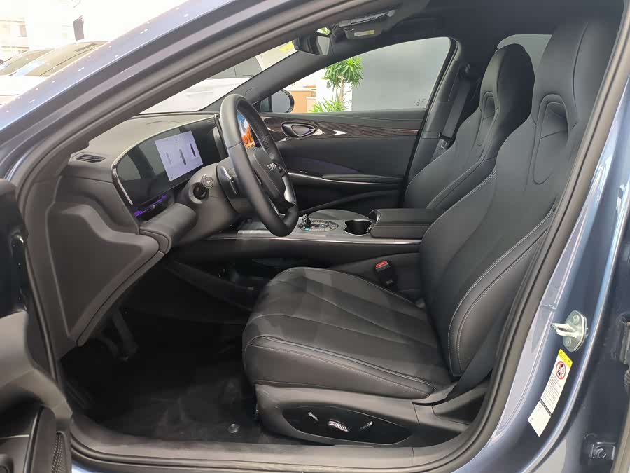 BYD Seal 2025 #4 BYD Seal 2025 immagine di auto #4