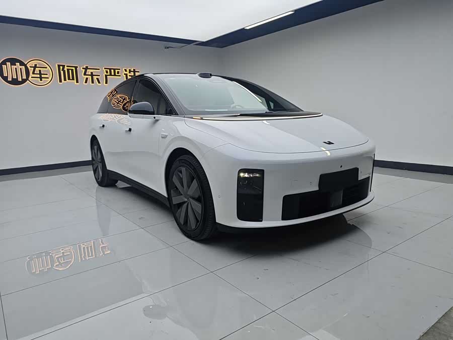 Li i6 2025 imagem de carro #4