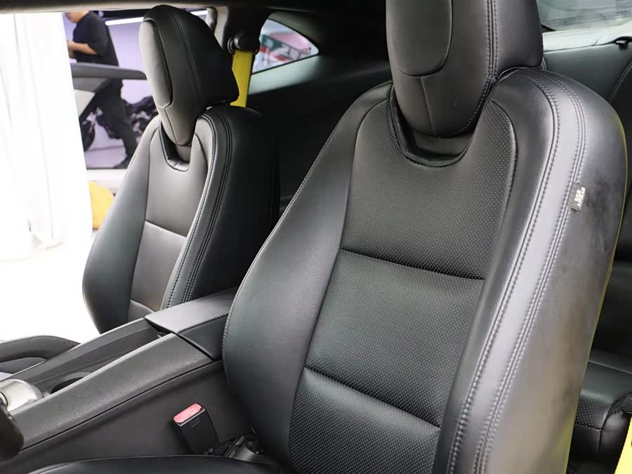 Chevrolet Camaro 2010 car image #4