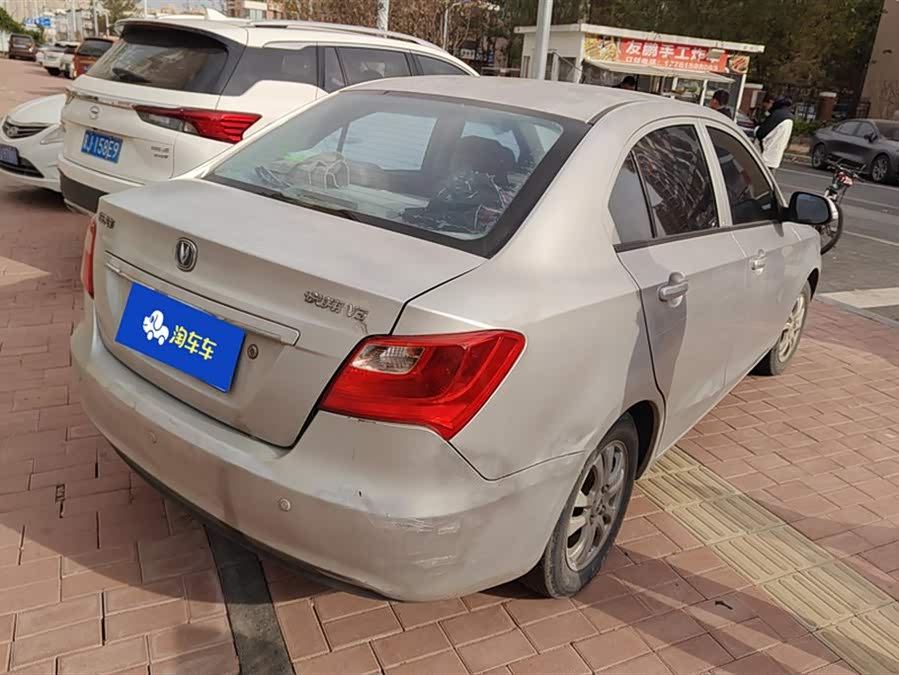Changan Alsvin V3 2014 imagem de carro #4