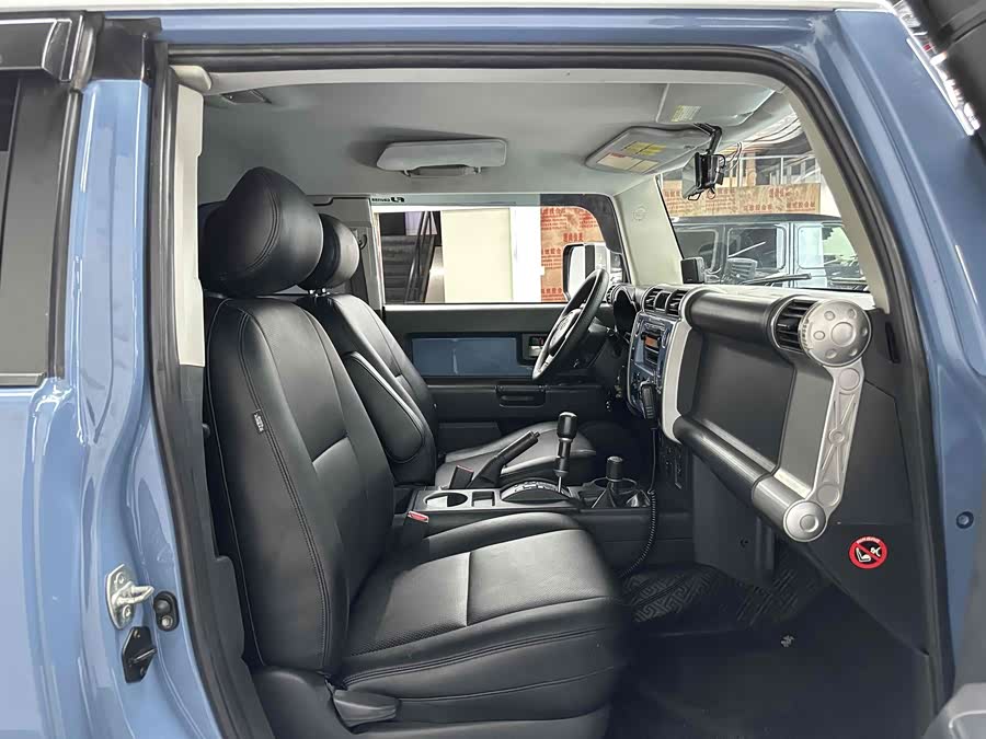 Toyota FJ Cruiser 2008 #4 Toyota FJ Cruiser 2008 car image #4