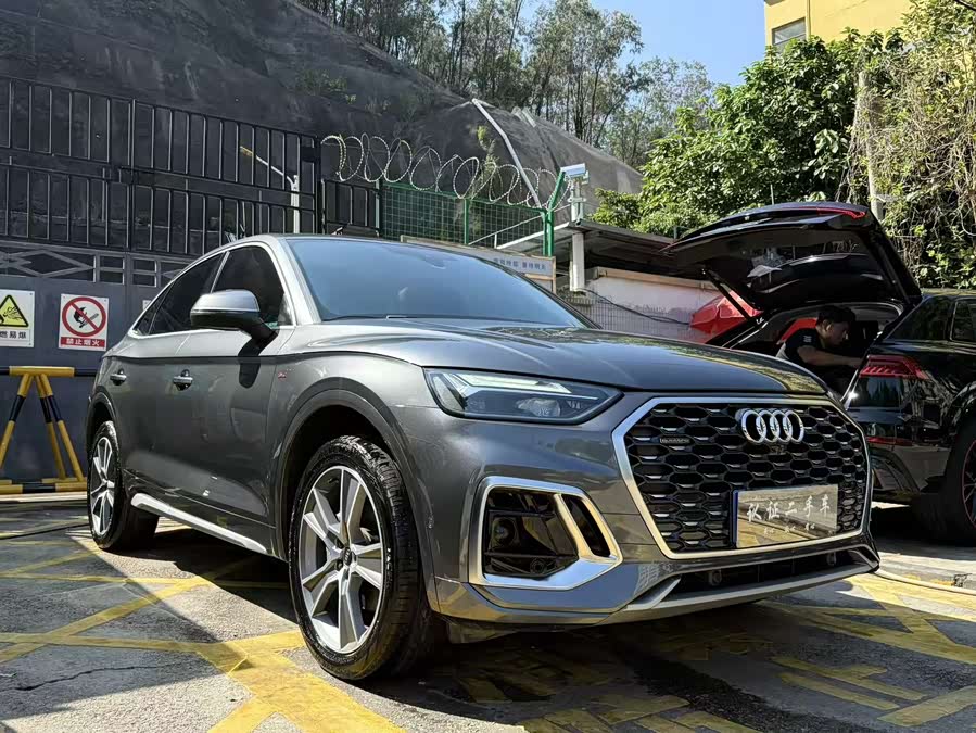 Audi Q5L Sportback 2022 #4 Audi Q5L Sportback 2022 car image #4