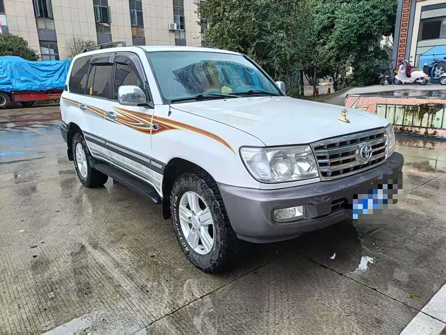 丰田 兰德酷路泽 2005 汽车图片 #4