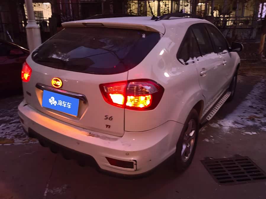 BYD S6 2014 #4 BYD S6 2014 car image #4