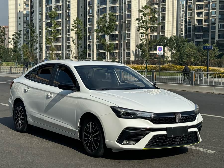 Roewe i5 2023 car image #4