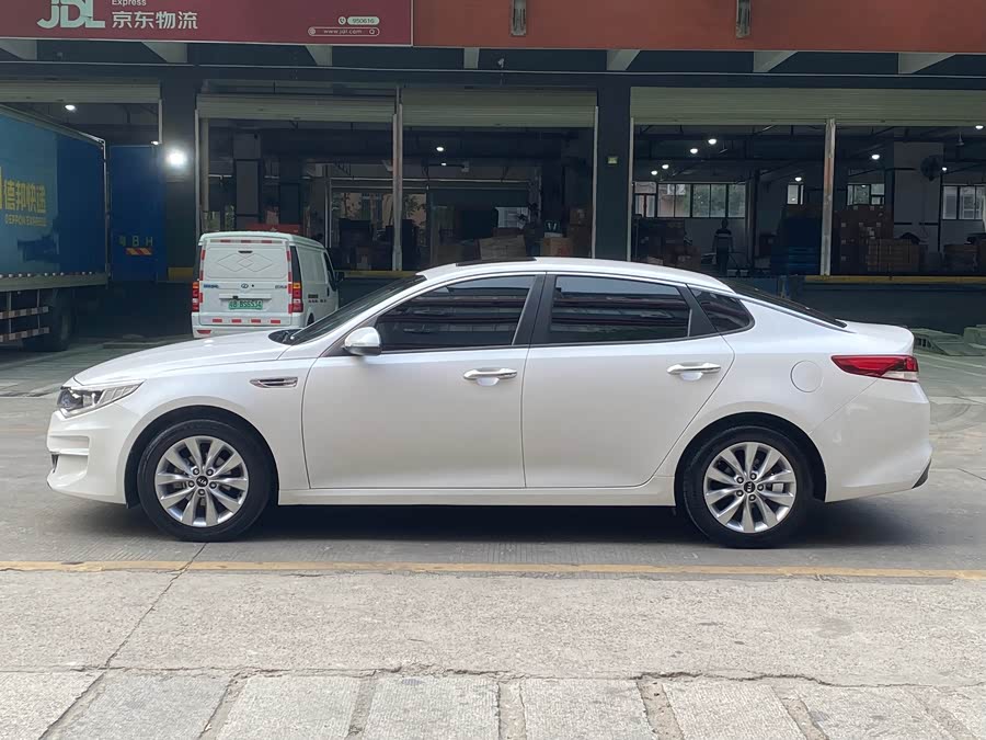 起亚 起亚K5 2017 汽车图片 #4