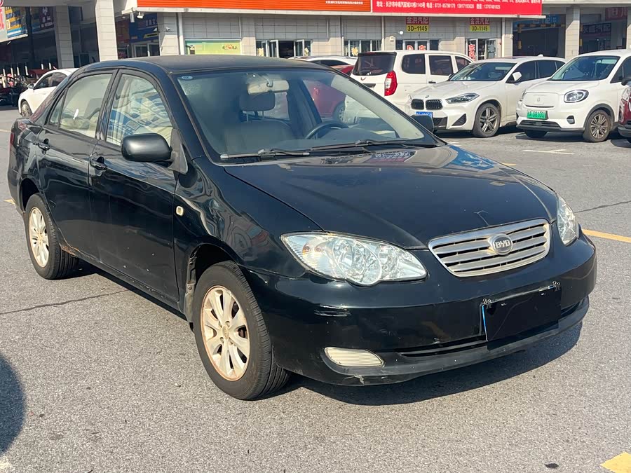 BYD F3 2012 car image #4