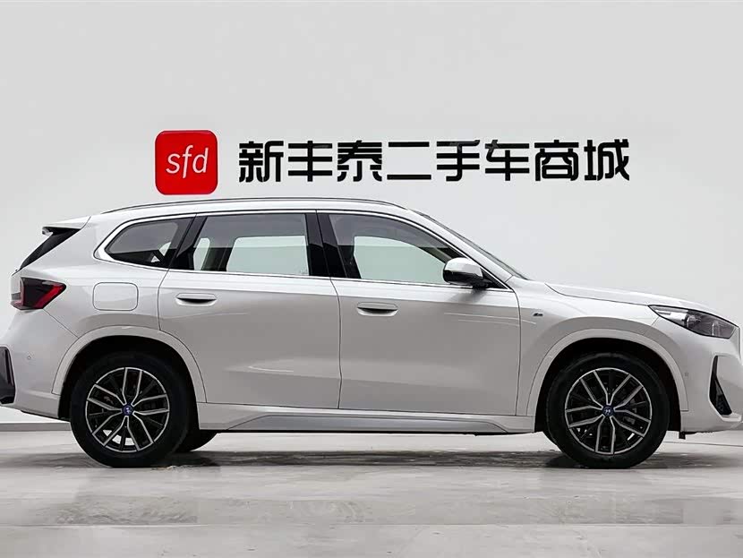 BMW iX1 2024 #4 BMW iX1 2024 imagem de carro #4