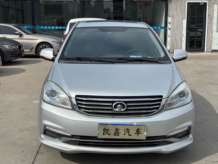 Great Wall C30 2016 car image #4