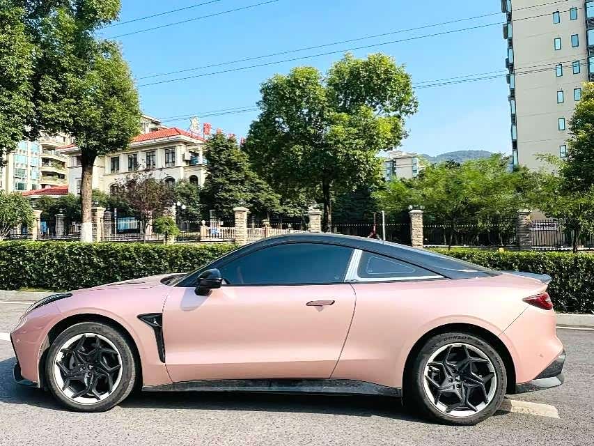 哪吒汽车 哪吒GT 2023 汽车图片 #4