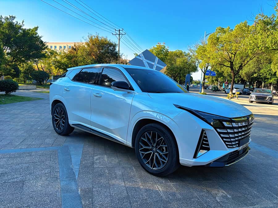 Changan UNI-Z 2024 car image #4