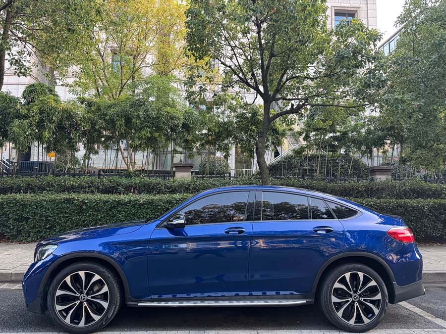 Mercedes-Benz GLC Coupe 2019 car image #4