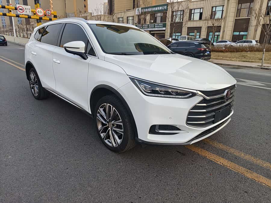 BYD Tang 2018 immagine di auto #4