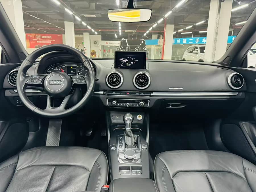 Audi A3 (Imported) 2018 image de voiture #4