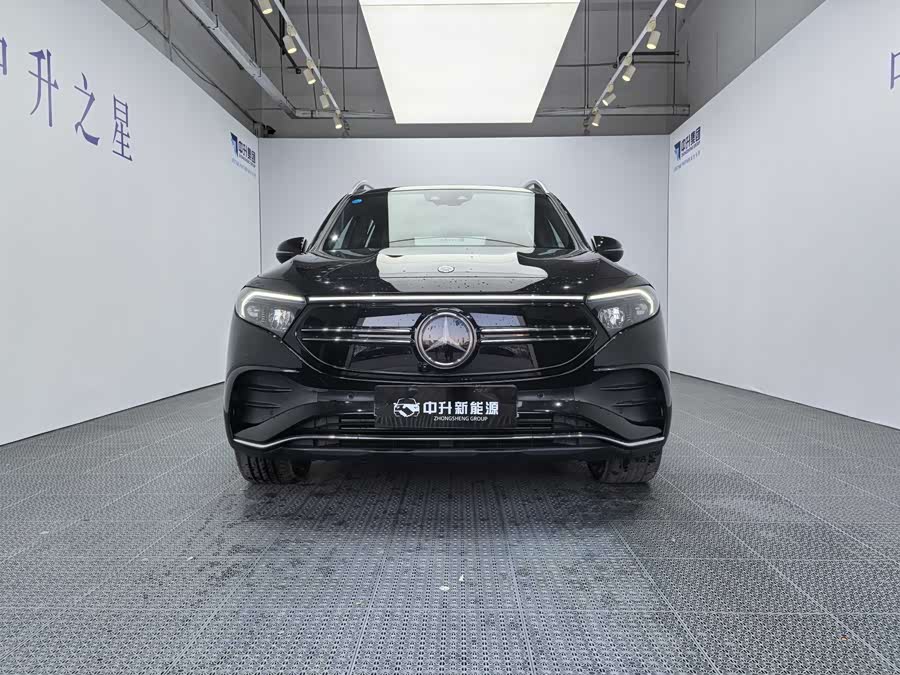 Mercedes-Benz EQB Class 2024 car image #4