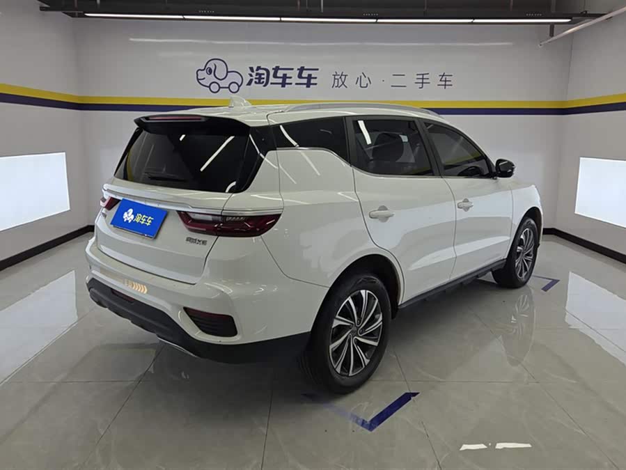 GEELY Vision X6 2020 car image #4