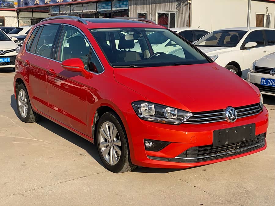 Volkswagen Golf Sportsvan 2019 #4 Volkswagen Golf Sportsvan 2019 car image #4