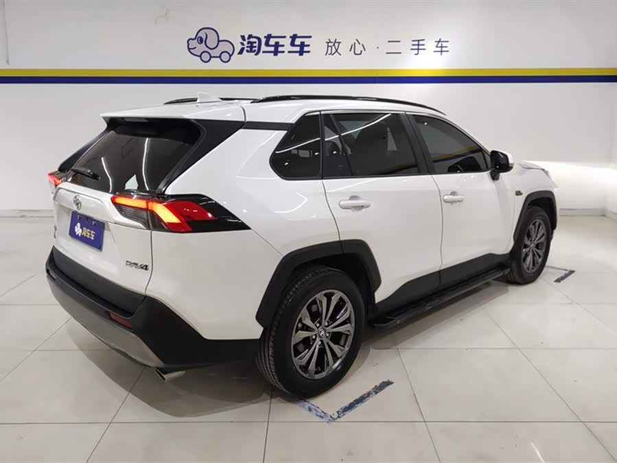 Toyota 2023 car image #4