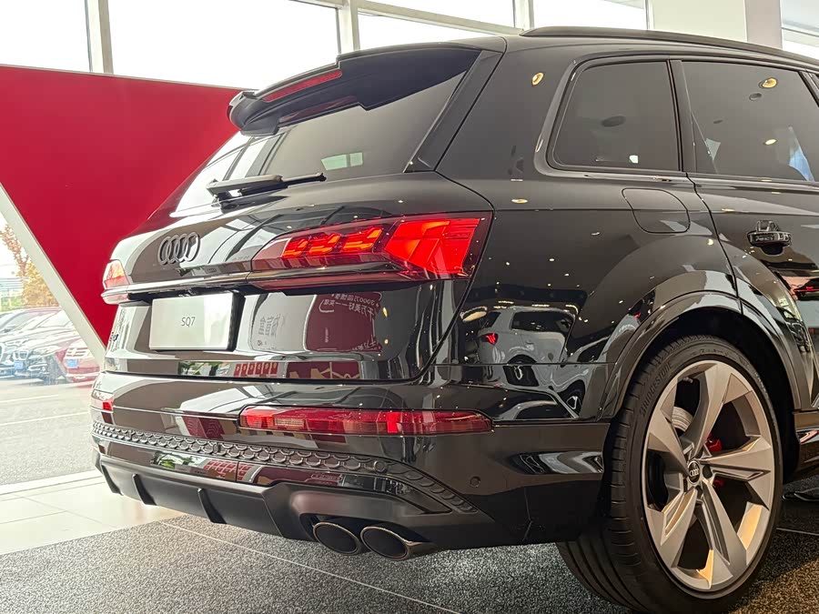 Audi SQ7 #4 Audi SQ7 immagine di auto #4