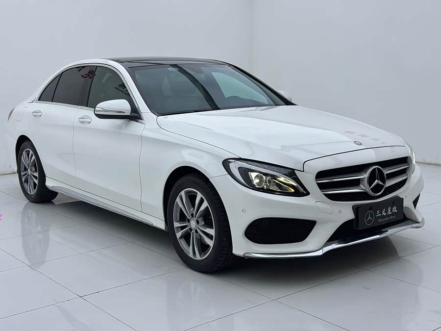 Mercedes-Benz C Class 2016 car image #4