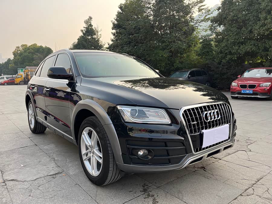 Audi Q5 2018 car image #4
