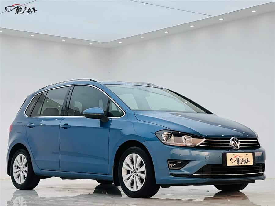 Volkswagen Golf Sportsvan 2017 car image #4