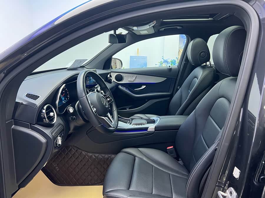 Mercedes-Benz GLC Coupe 2021 #4 Mercedes-Benz GLC Coupe 2021 car image #4