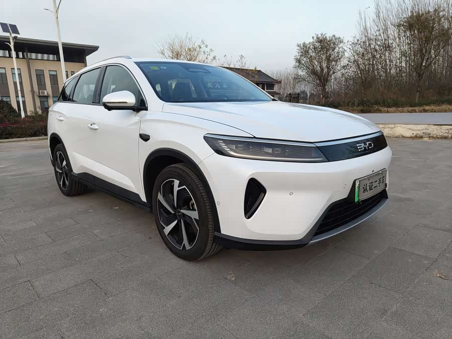 BYD Sea Lion 05 DM-i 2025 car image #4