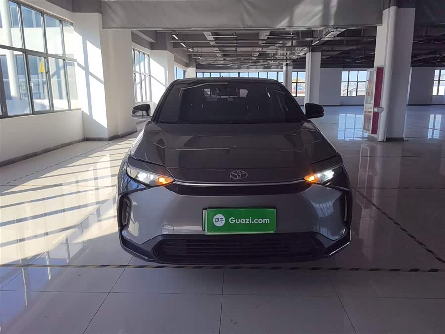 Toyota bZ4X 2022 immagine di auto #4