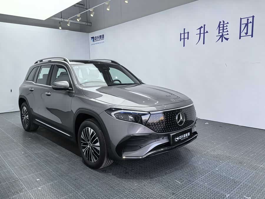 Mercedes-Benz EQB Class 2025 car image #4