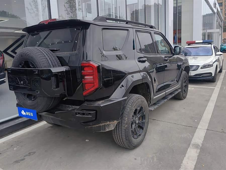 Tank 400 2024 car image #4