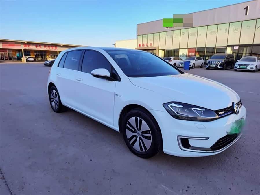 Volkswagen Golf Pure Electric 2020 #4 Volkswagen Golf Pure Electric 2020 car image #4